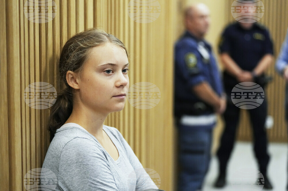 Срещу Грета Тунберг отново е повдигнато обвинение за неизпълнение на полицейско разпореждане